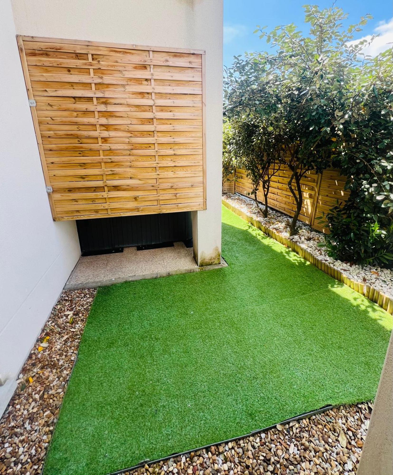 Appartement Rez De Chaussee Avec Parking Prive ออร์เลออง ภายนอก รูปภาพ