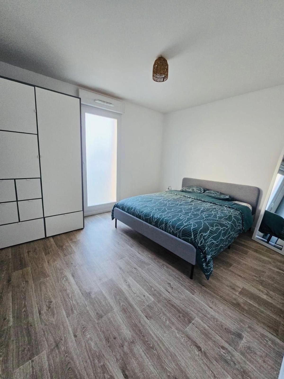Appartement Rez De Chaussee Avec Parking Prive ออร์เลออง ภายนอก รูปภาพ