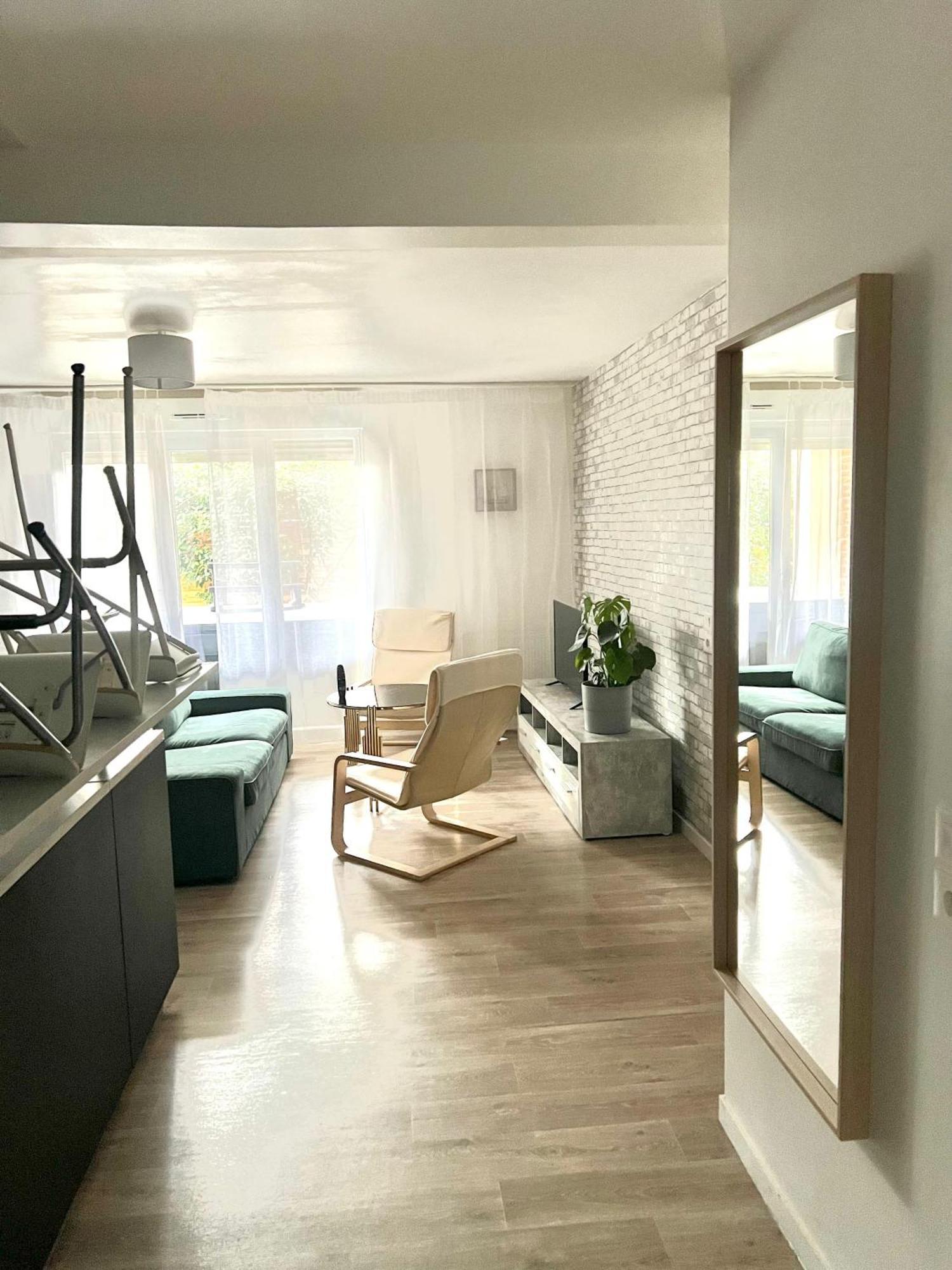 Appartement Rez De Chaussee Avec Parking Prive ออร์เลออง ภายนอก รูปภาพ
